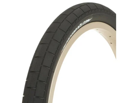 Demolition Momentum Tire (Black)
